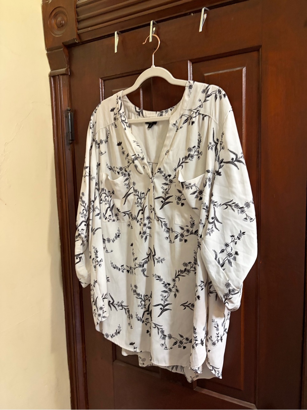 torrid White Tunic Blouse with Black Floral Print